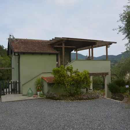 Kır Evi Terre Di Garlenda