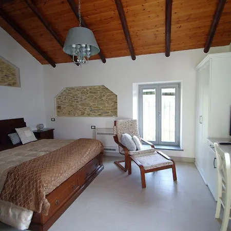 Kır Evi Terre Di Garlenda