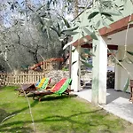 Kır Evi Terre Di Garlenda